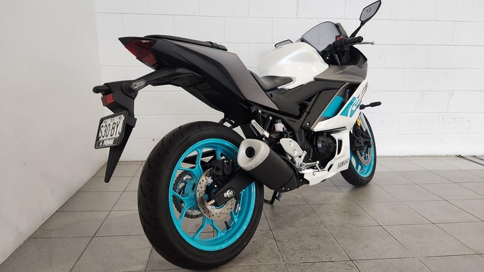 2024 Yamaha YZF-R3 R3 White