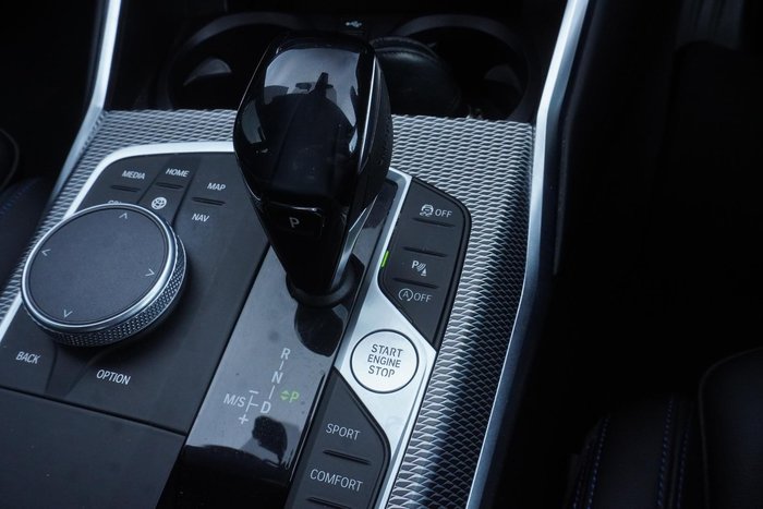 2021 BMW 3 Series 320i M Sport