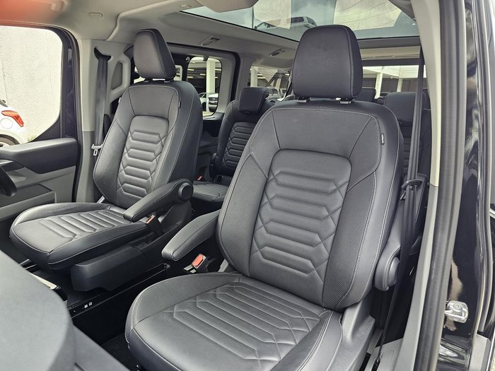 2024 Ford Tourneo Titanium X