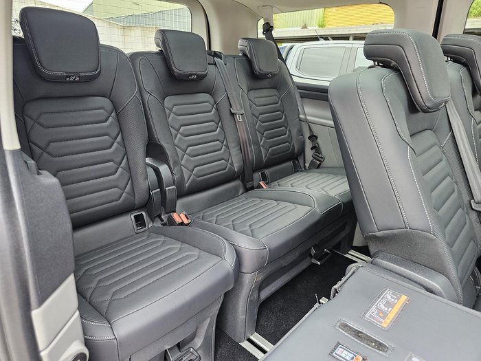 2024 Ford Tourneo Titanium X