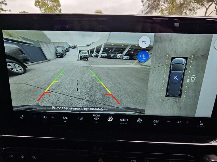 2024 Ford Tourneo Titanium X