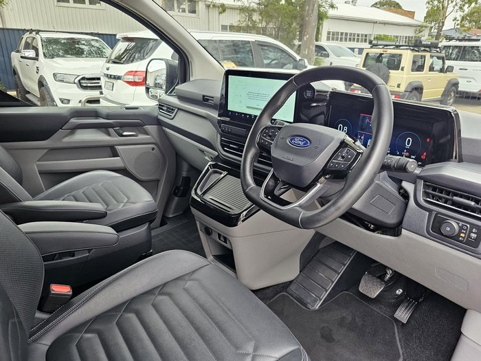 2024 Ford Tourneo Titanium X