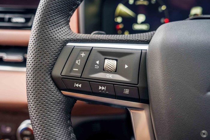 2025 Mitsubishi Outlander Exceed Tourer ZM MY25 AWD White Diamond with Black Mica Roof