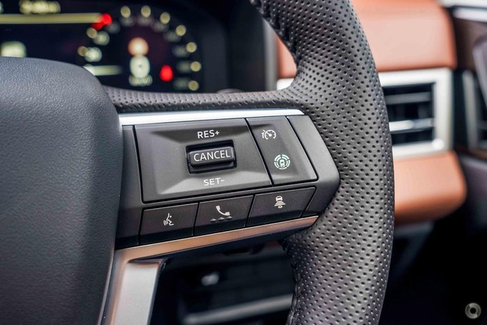 2025 Mitsubishi Outlander Exceed Tourer ZM MY25 AWD White Diamond with Black Mica Roof