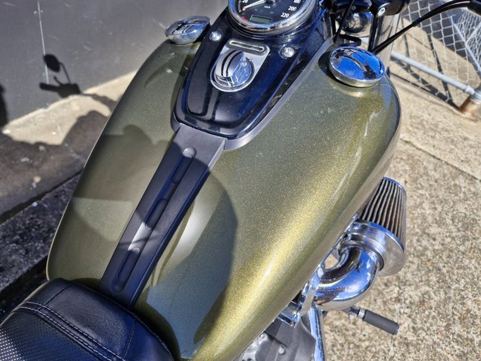 2016 Harley-Davidson FXDF FAT BOB GREEN