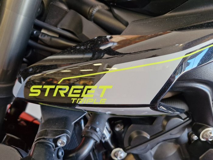 2025 Triumph 2025 Triumph 765CC Street Triple RS Black