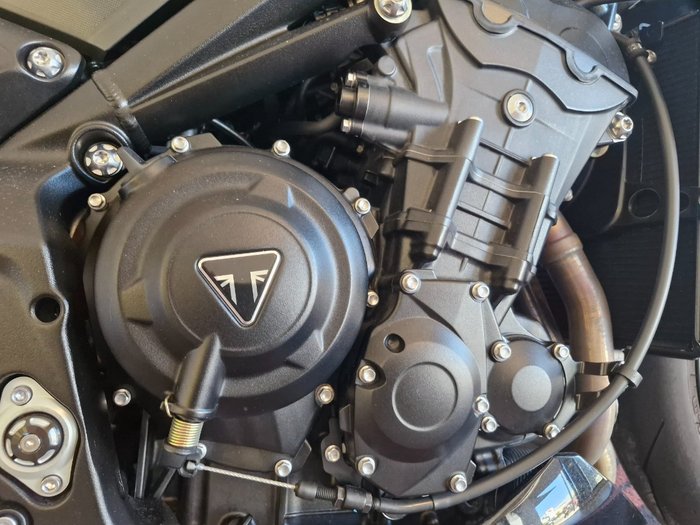 2025 Triumph 2025 Triumph 765CC Street Triple RS Black