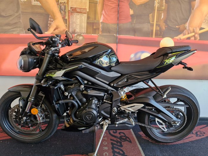 2025 Triumph 2025 Triumph 765CC Street Triple RS Black