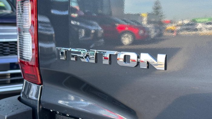 2025 Mitsubishi Triton GSR
