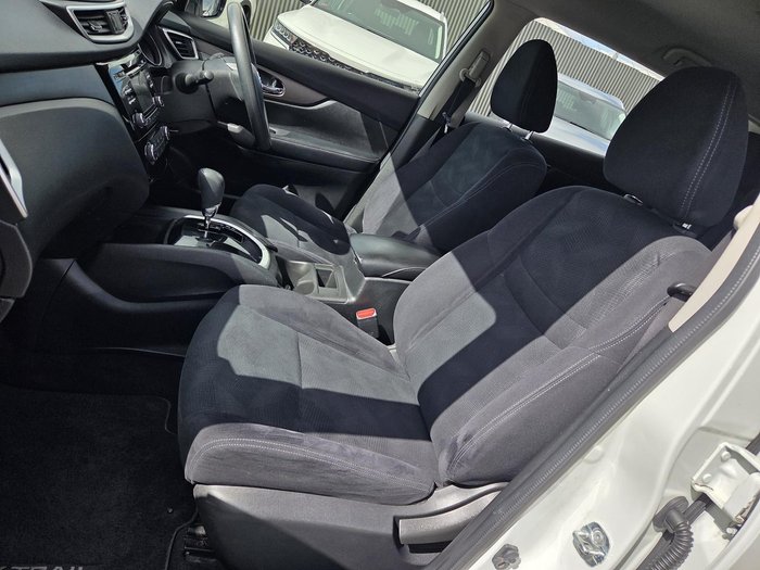 2014 Nissan X-TRAIL ST