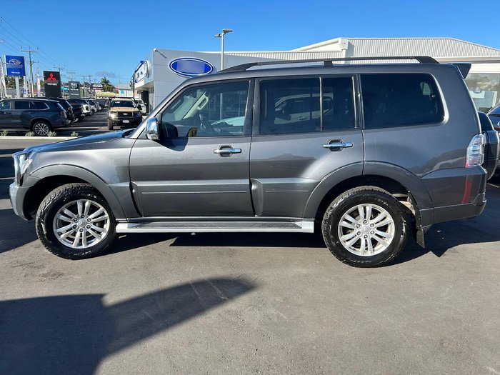 2015 Mitsubishi Pajero GLS