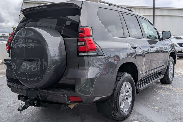 2023 Toyota Landcruiser Prado GXL