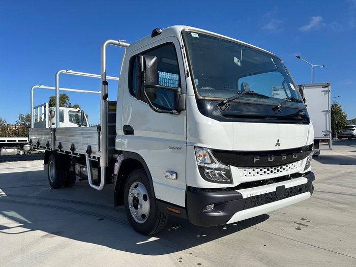 2025 Fuso Canter
