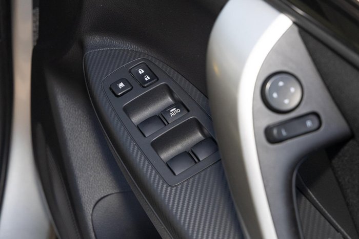 2024 Mitsubishi Eclipse Cross ES