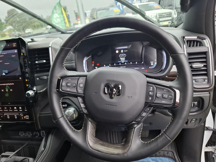 2025 RAM 1500 Limited Hurricane HO RamBox DT MY26 4X4 Dual Range Bright White