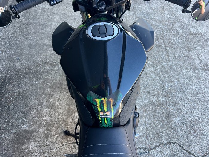 2021 Kawasaki Z400 BLACK