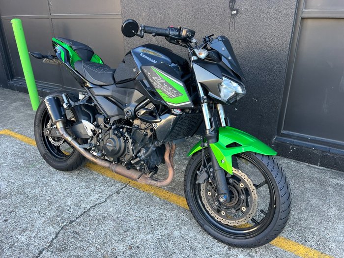 2021 Kawasaki Z400 BLACK