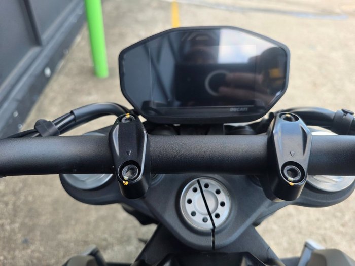 2022 DUCATI MONSTER + GREY