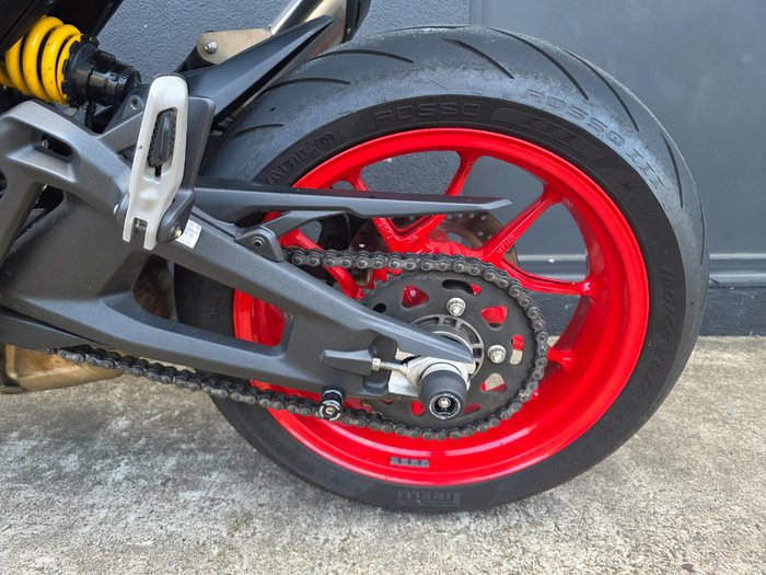 2022 DUCATI MONSTER + GREY