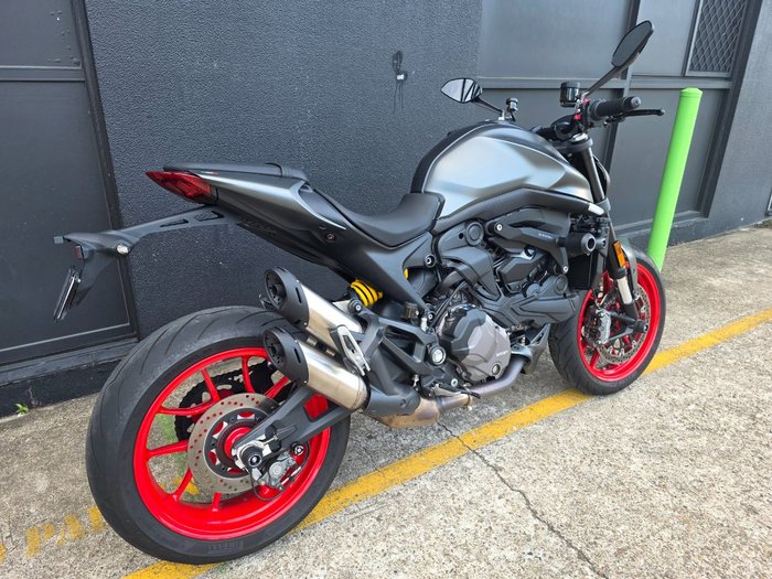 2022 DUCATI MONSTER + GREY