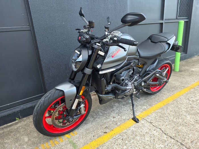 2022 DUCATI MONSTER + GREY