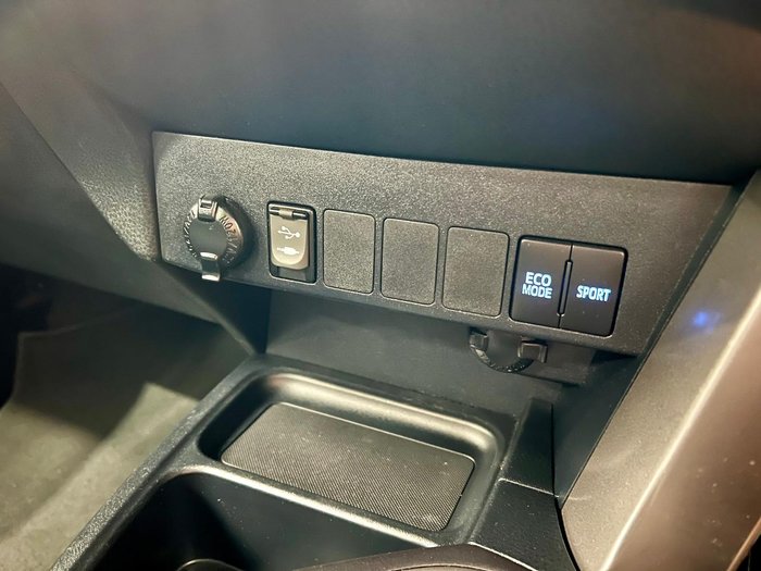 2017 Toyota RAV4 GX ZSA42R Silver Pearl