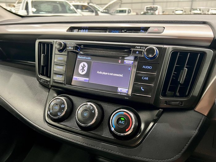 2017 Toyota RAV4 GX ZSA42R Silver Pearl