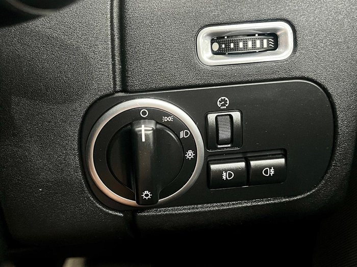 2014 Land Rover Discovery TDV6 Series 4 MY14 4X4 Dual Range Corris Grey