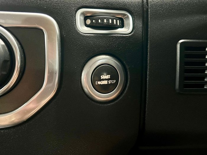 2014 Land Rover Discovery TDV6 Series 4 MY14 4X4 Dual Range Corris Grey