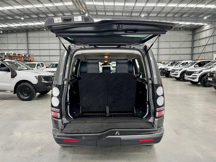 2014 Land Rover Discovery TDV6 Series 4 MY14 4X4 Dual Range Corris Grey