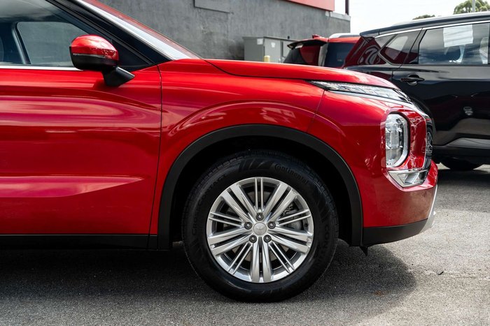 2021 Mitsubishi Outlander LS