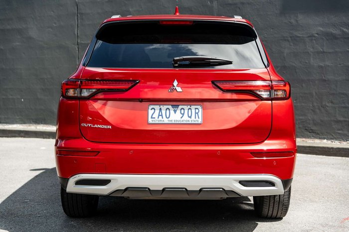 2021 Mitsubishi Outlander LS