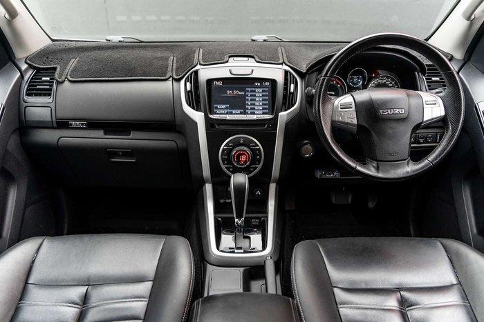 2018 Isuzu MU-X LS-T