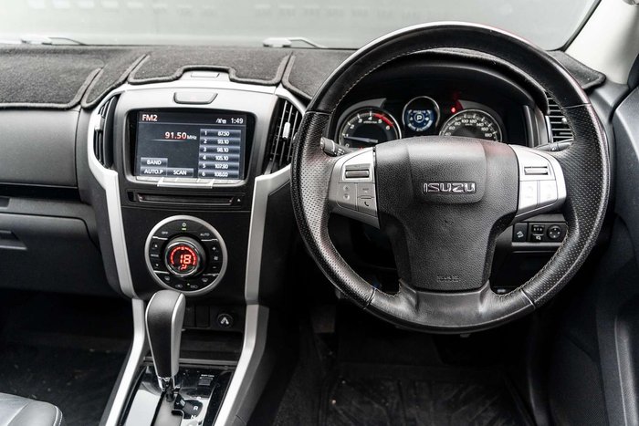 2018 Isuzu MU-X LS-T