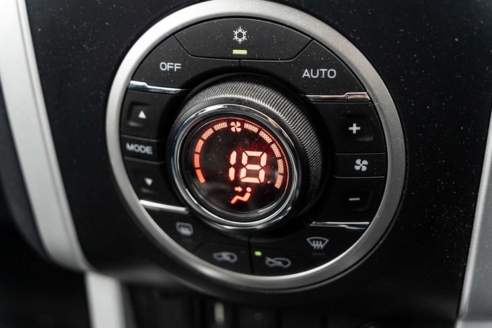 2018 Isuzu MU-X LS-T