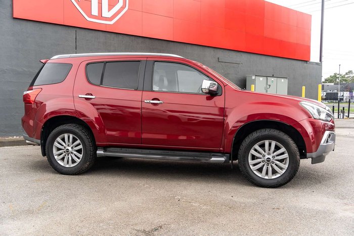 2018 Isuzu MU-X LS-T