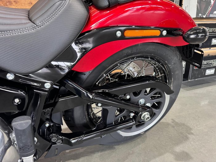 2026 Harley-Davidson Street Bob 117 (FXBB) Softail Red