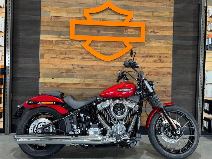 2026 Harley-Davidson Street Bob 117 (FXBB) Softail Red