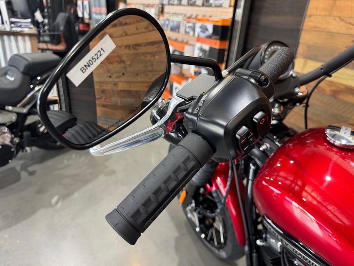 2026 Harley-Davidson Street Bob 117 (FXBB) Softail Red