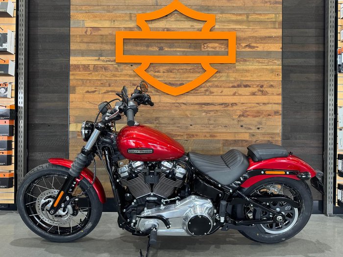 2026 Harley-Davidson Street Bob 117 (FXBB) Softail Red