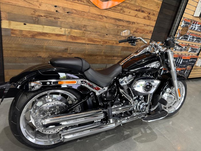 Harley-Davidson Fat Boy 117 (FLFB) Softail