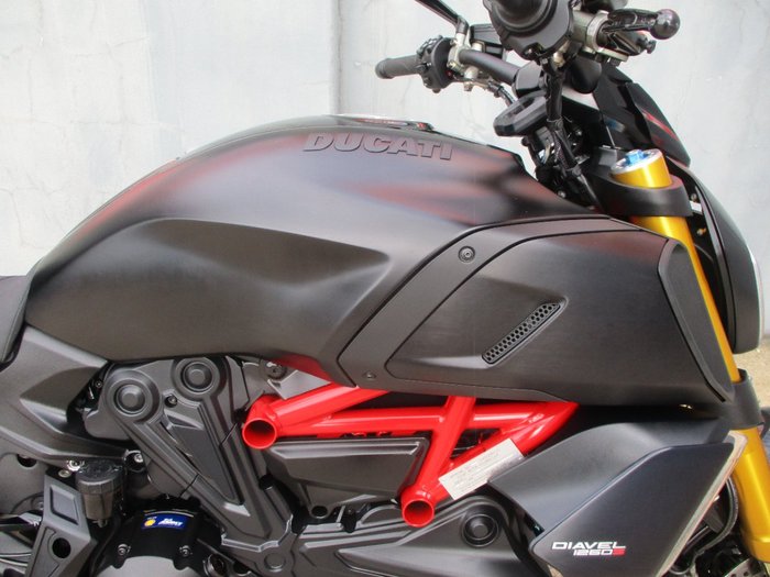 2019 DUCATI DIAVEL 1260 S (SGREY/ TBLACK) BLACK