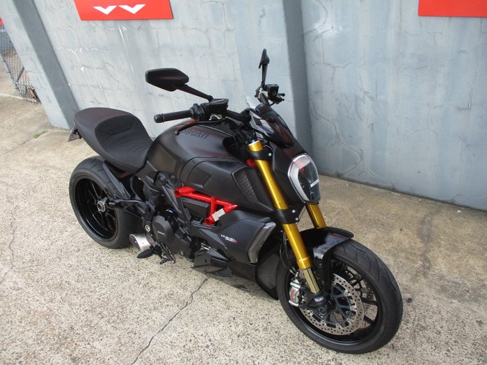 2019 DUCATI DIAVEL 1260 S (SGREY/ TBLACK) BLACK