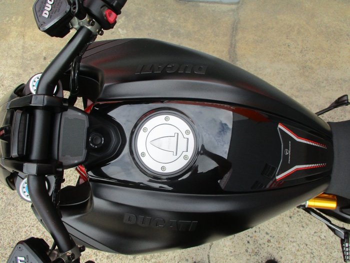 2019 DUCATI DIAVEL 1260 S (SGREY/ TBLACK) BLACK