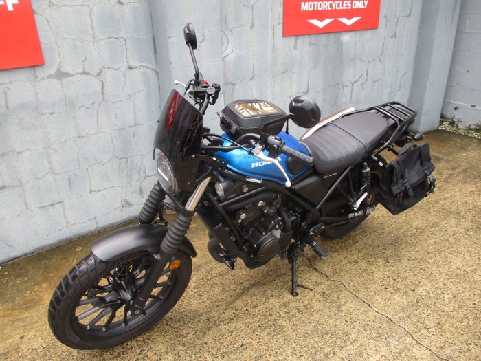 2024 Honda CL500 CANDY CARIBBEAN BLUE SEA