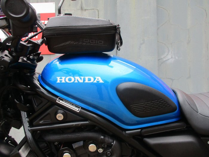 2024 Honda CL500 CANDY CARIBBEAN BLUE SEA