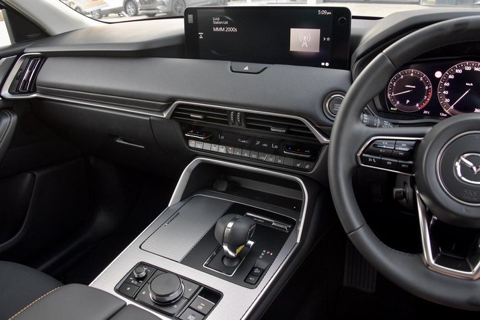 2025 Mazda CX-80 G40e GT