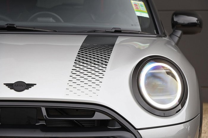 2025 MINI Cooper JCW Favoured