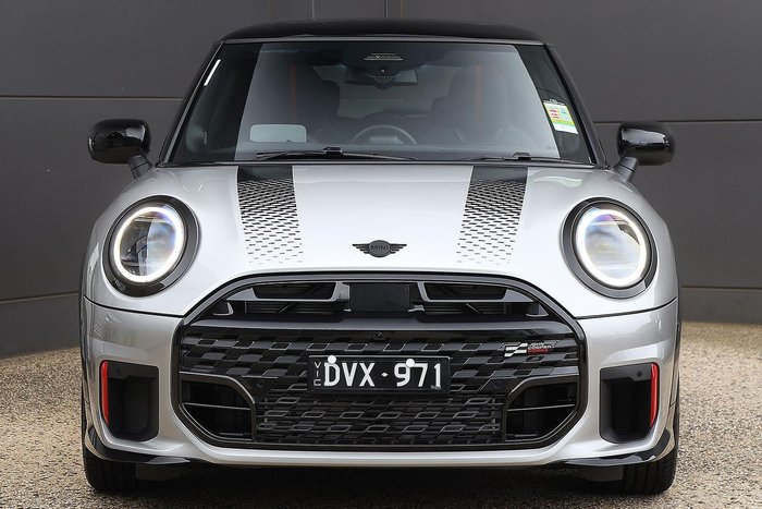 2025 MINI Cooper JCW Favoured