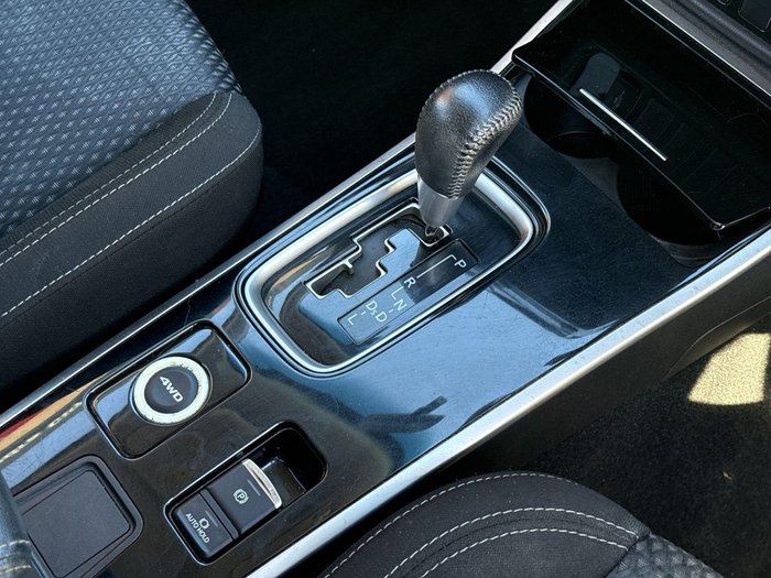 2019 Mitsubishi Outlander ES